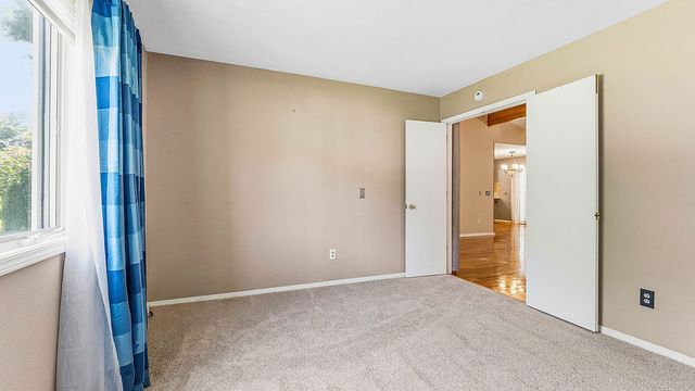 5 Clevedon Circle, Bella Vista, AR 72715
