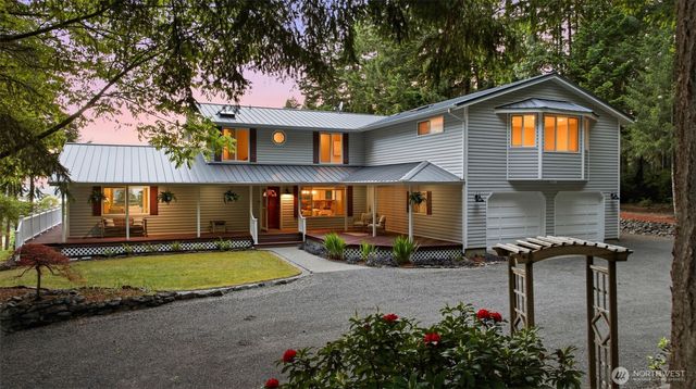 919 Lummi Drive, Fox Island, WA 98333