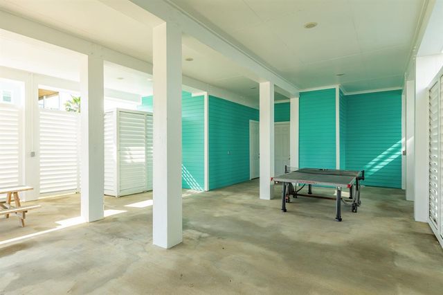3806 Sea Urchin, Galveston, TX 77554