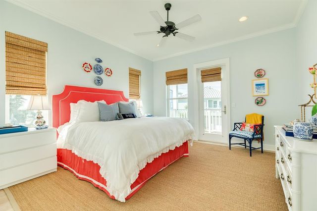 3806 Sea Urchin, Galveston, TX 77554