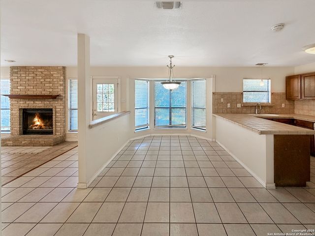 21202 Malibu Colony, San Antonio, TX 78259