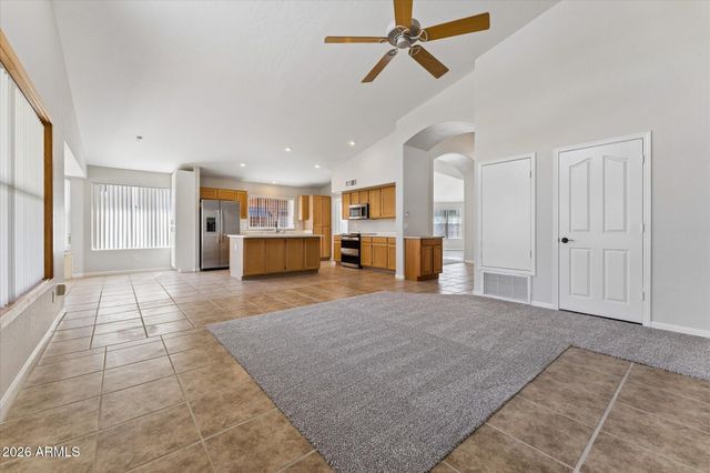 652 W MENDOZA Avenue, Mesa, AZ 85210