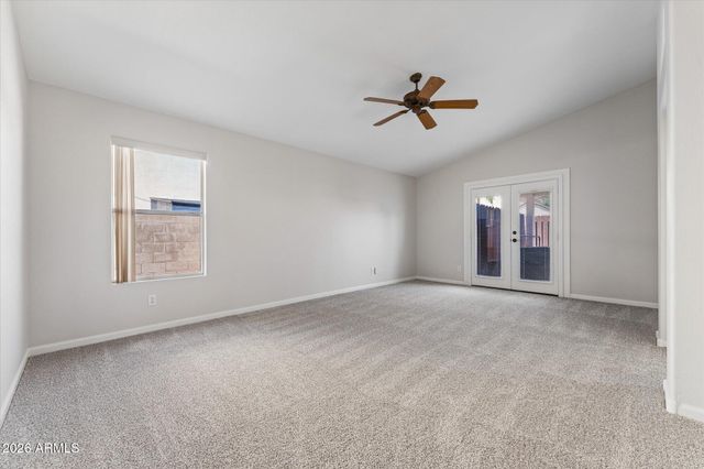 652 W MENDOZA Avenue, Mesa, AZ 85210