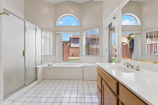 652 W MENDOZA Avenue, Mesa, AZ 85210