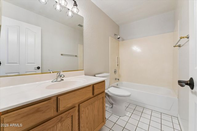 652 W MENDOZA Avenue, Mesa, AZ 85210