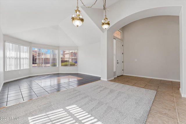 652 W MENDOZA Avenue, Mesa, AZ 85210