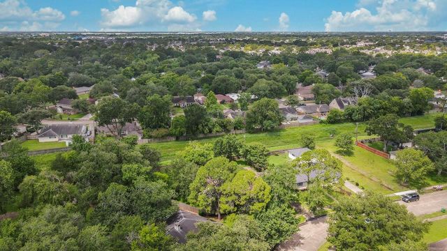 5907 Beaudry Drive, Houston, TX 77035