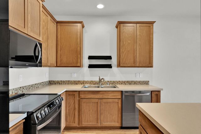 2260 N Country Vista Blvd, Liberty Lake, WA 99019