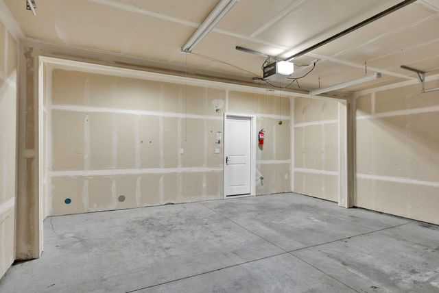 2260 N Country Vista Blvd, Liberty Lake, WA 99019