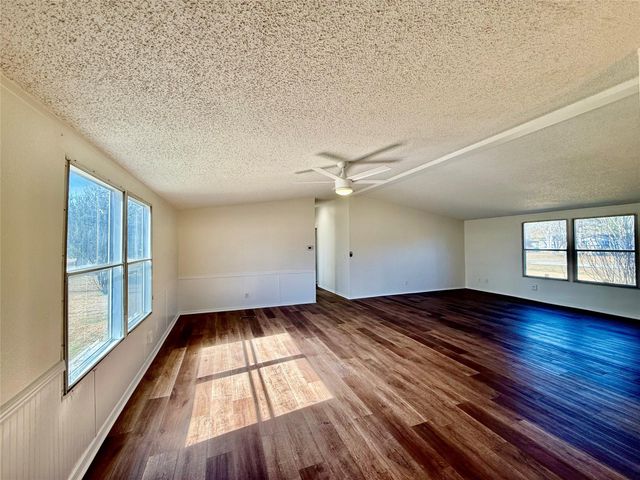 21614 County Road 3747, Splendora, TX 77372