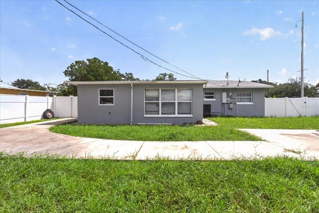 7210 DR MARTIN LUTHER KING JR STREET N, St Petersburg, FL 33702