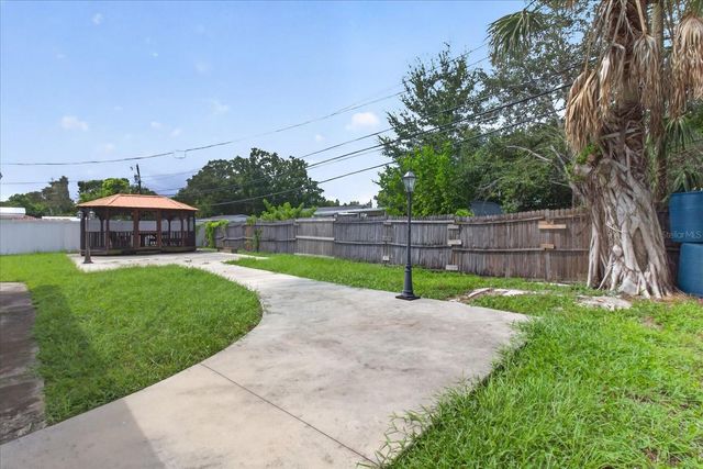 7210 DR MARTIN LUTHER KING JR STREET N, St Petersburg, FL 33702