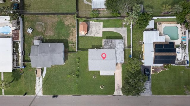 7210 DR MARTIN LUTHER KING JR STREET N, St Petersburg, FL 33702