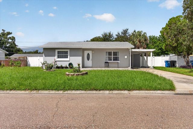7210 DR MARTIN LUTHER KING JR STREET N, St Petersburg, FL 33702