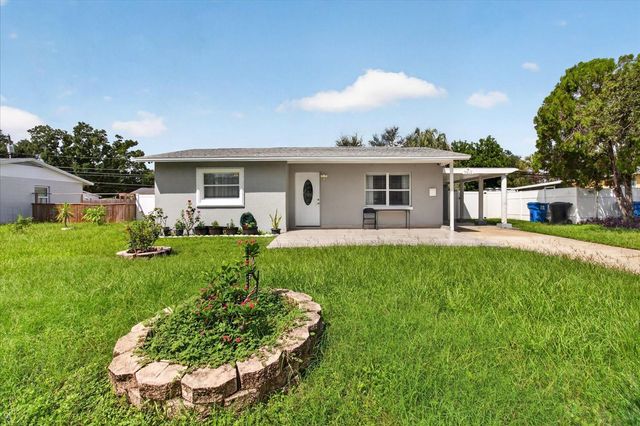 7210 DR MARTIN LUTHER KING JR STREET N, St Petersburg, FL 33702