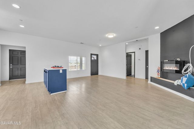 21324 79th Street, California City, CA 93505