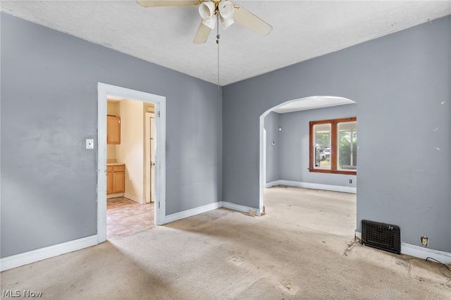 2203 5th Street NE, Canton, OH 44704