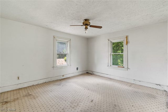 2203 5th Street NE, Canton, OH 44704
