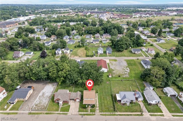 2203 5th Street NE, Canton, OH 44704