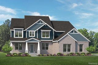 25592 Crystal Creek, South Lyon, MI 48178