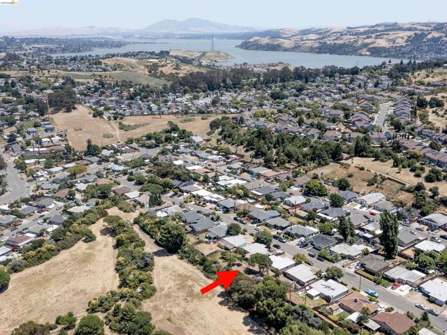456 La Jolla St, Vallejo, CA 94591
