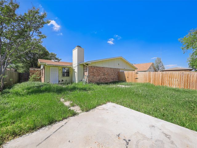 4314 Arrowwood Street, Mesquite, TX 75150