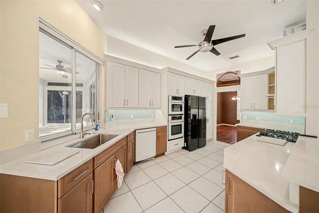 8402 MAYBELLE DRIVE, Weeki Wachee, FL 34613