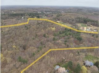 2095 West St, Wrentham, MA 02093