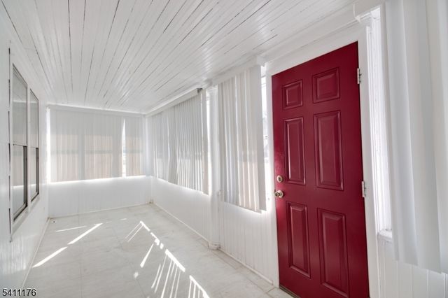 215 Victory St, Roselle Boro, NJ 07203