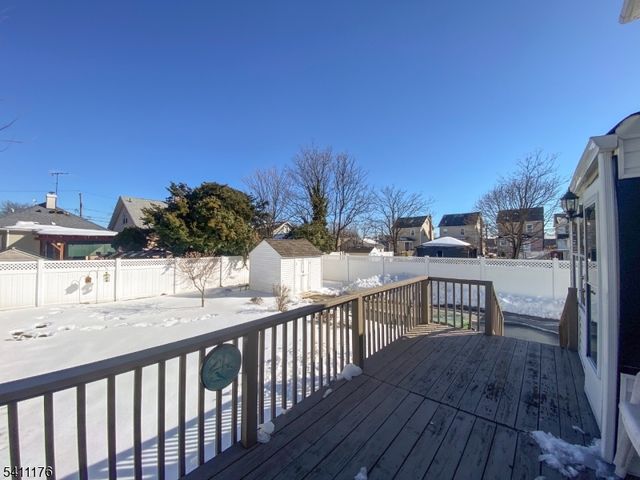 215 Victory St, Roselle Boro, NJ 07203