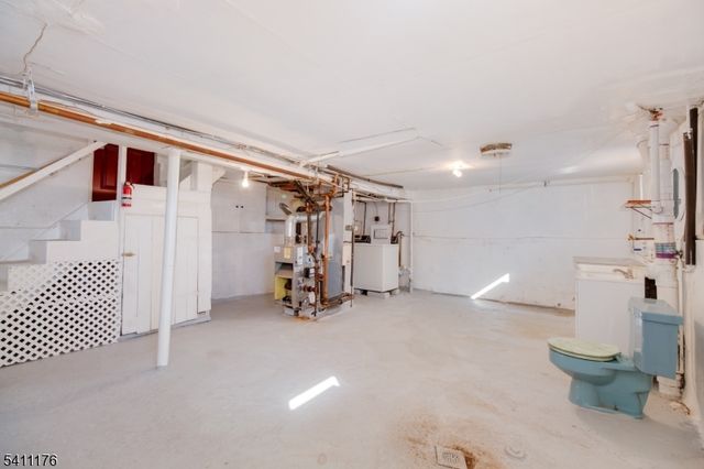 215 Victory St, Roselle Boro, NJ 07203