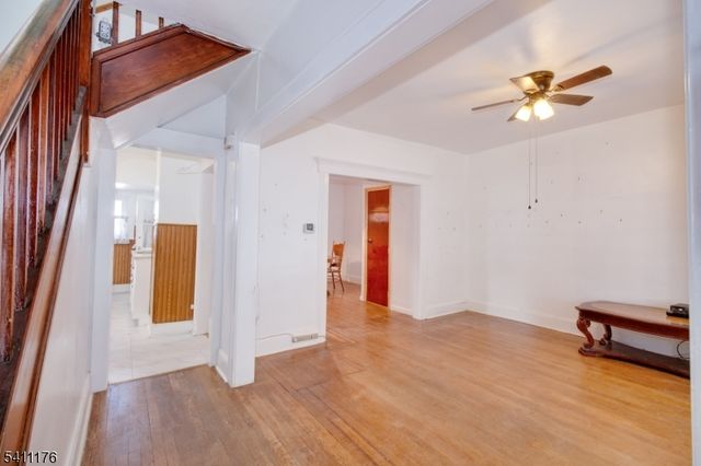 215 Victory St, Roselle Boro, NJ 07203