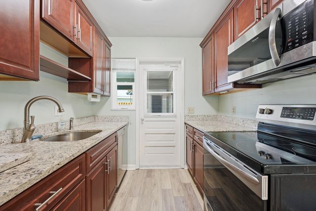 2817 SE Pocatello Road, Port St. Lucie, Port St Lucie, FL 34952