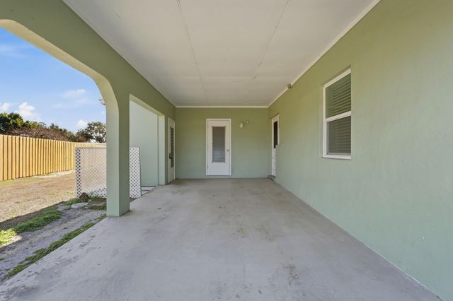 2817 SE Pocatello Road, Port St. Lucie, Port St Lucie, FL 34952