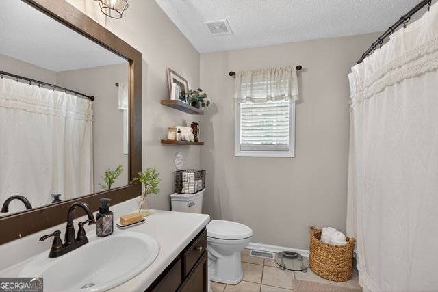 317 Barrington Drive, Hiram, GA 30141