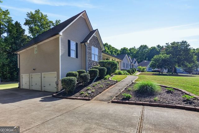 317 Barrington Drive, Hiram, GA 30141