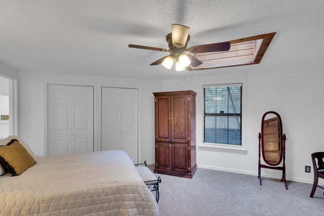 2016 Adams Lane S, Azle, TX 76020