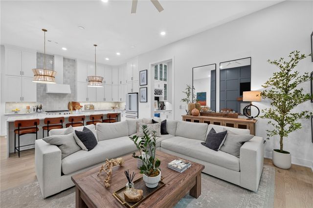 3401 SW Awakening Avenue, Bentonville, AR 72713