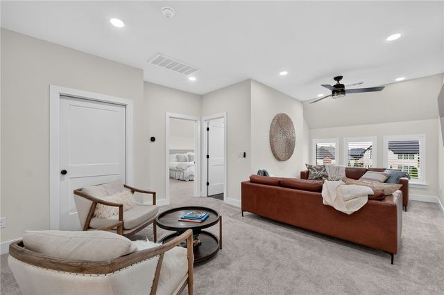 3401 SW Awakening Avenue, Bentonville, AR 72713
