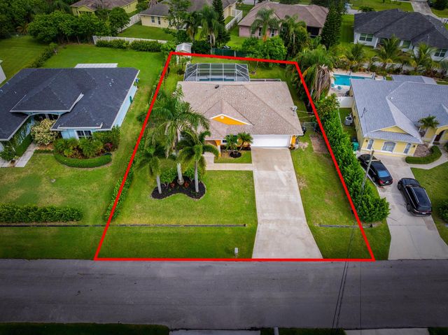 6121 NW Daroco Terrace, Port St. Lucie, FL 34986
