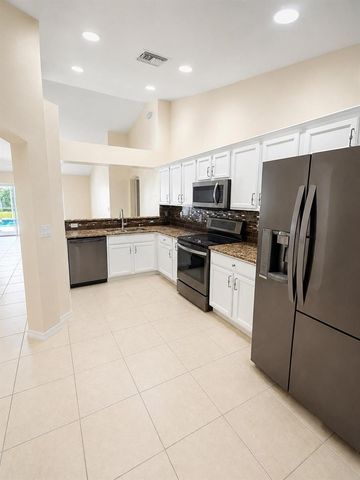 6121 NW Daroco Terrace, Port St. Lucie, FL 34986