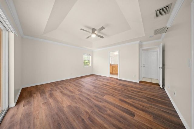 6121 NW Daroco Terrace, Port St. Lucie, FL 34986