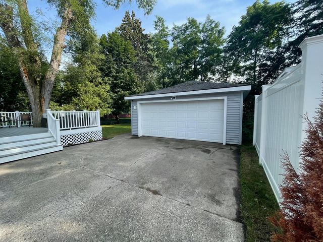 149 Jackson Street, Manistee, MI 49660