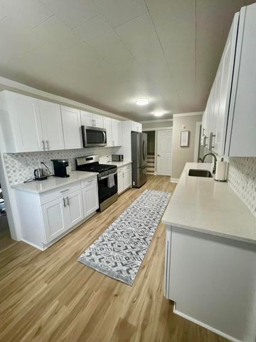 149 Jackson Street, Manistee, MI 49660