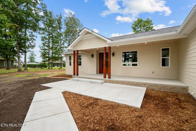 427 Bluff View Lp, Crossville, TN 38571