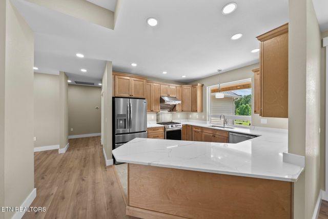 427 Bluff View Lp, Crossville, TN 38571