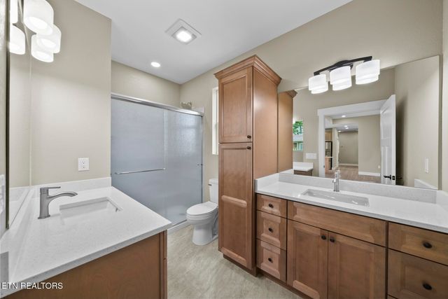 427 Bluff View Lp, Crossville, TN 38571