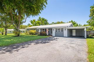 608 NW 25th St, Wilton Manors, FL 33311
