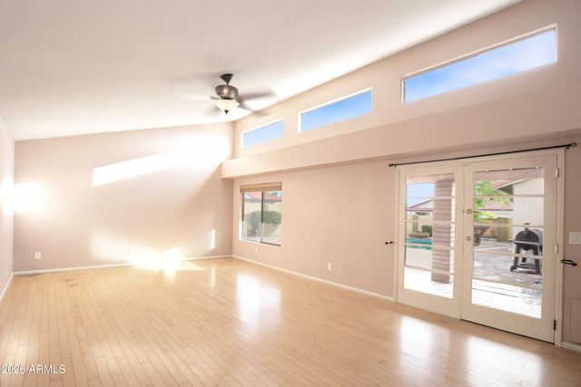 2102 W KNOX Road, Chandler, AZ 85224