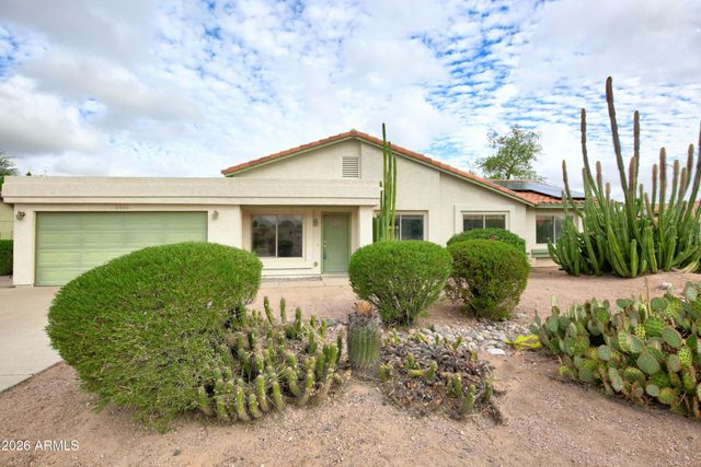 2102 W KNOX Road, Chandler, AZ 85224